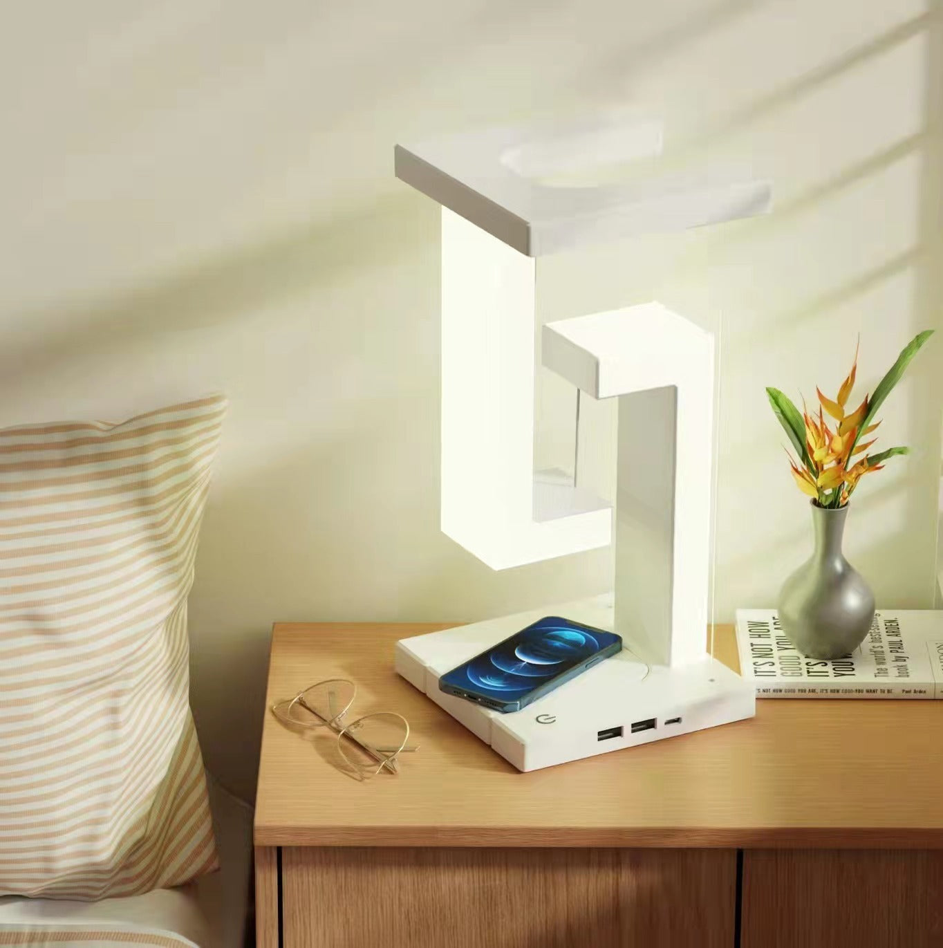 Floating Wireless Charging Lamp – A Stylish Balance of Light & Power